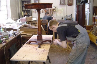 Круглый стол «Профессиональная подготовка реставратора произведений из дерева»