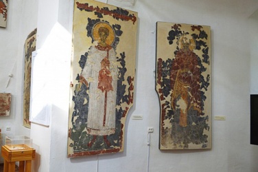 Выставка «Возрожденные из руин. Церковь Спаса Преображения на Ковалеве и ее фрески»