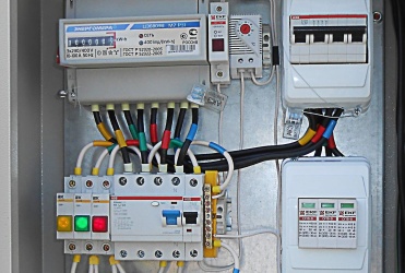 Электротехническая академия: монтаж электрического щита для частного дома